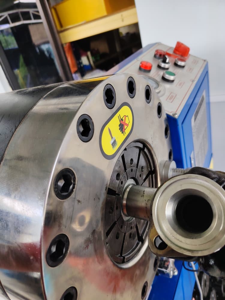 Hydraulic product 1